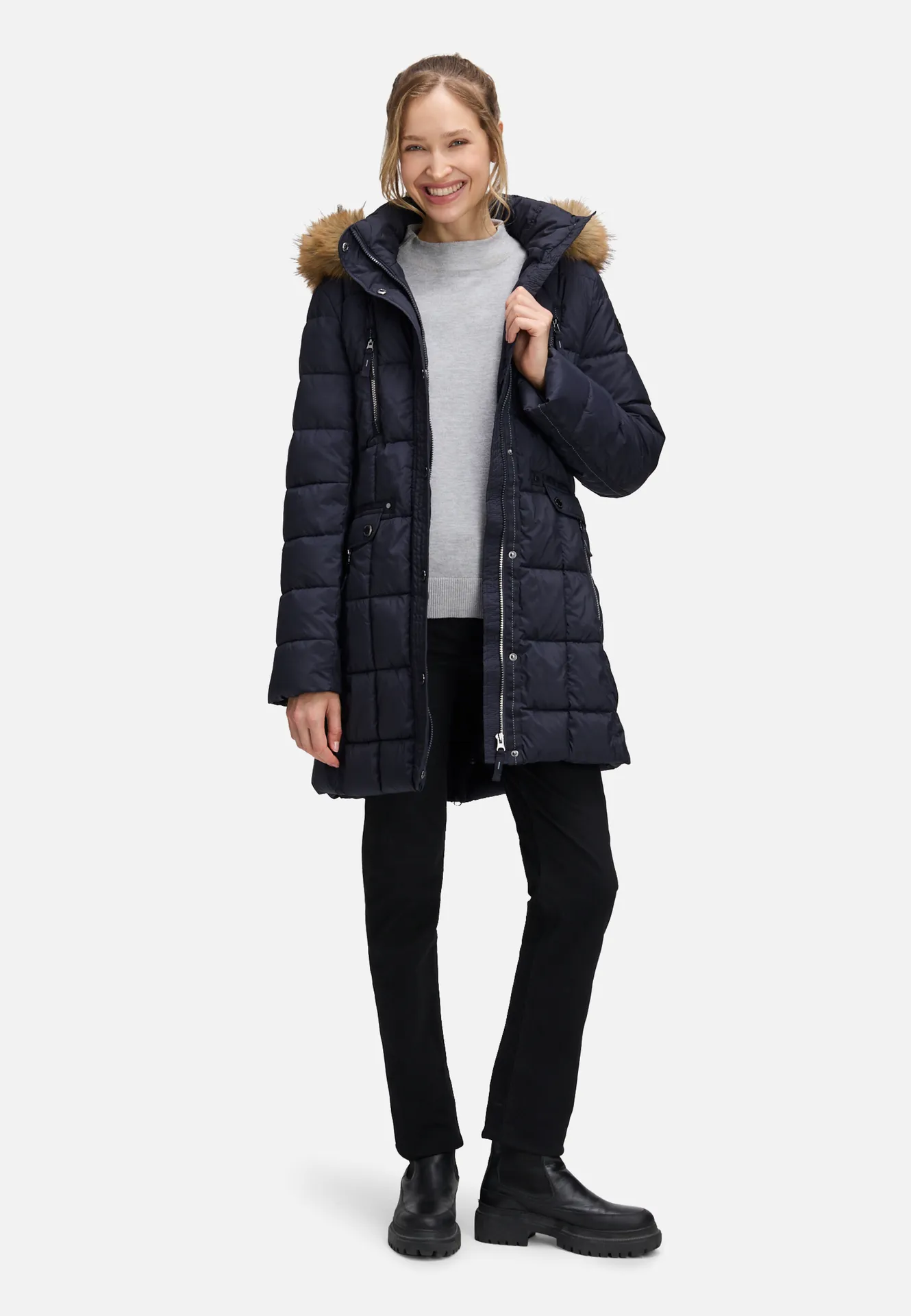 Outdoorjacke mit Kapuze – Bild 2