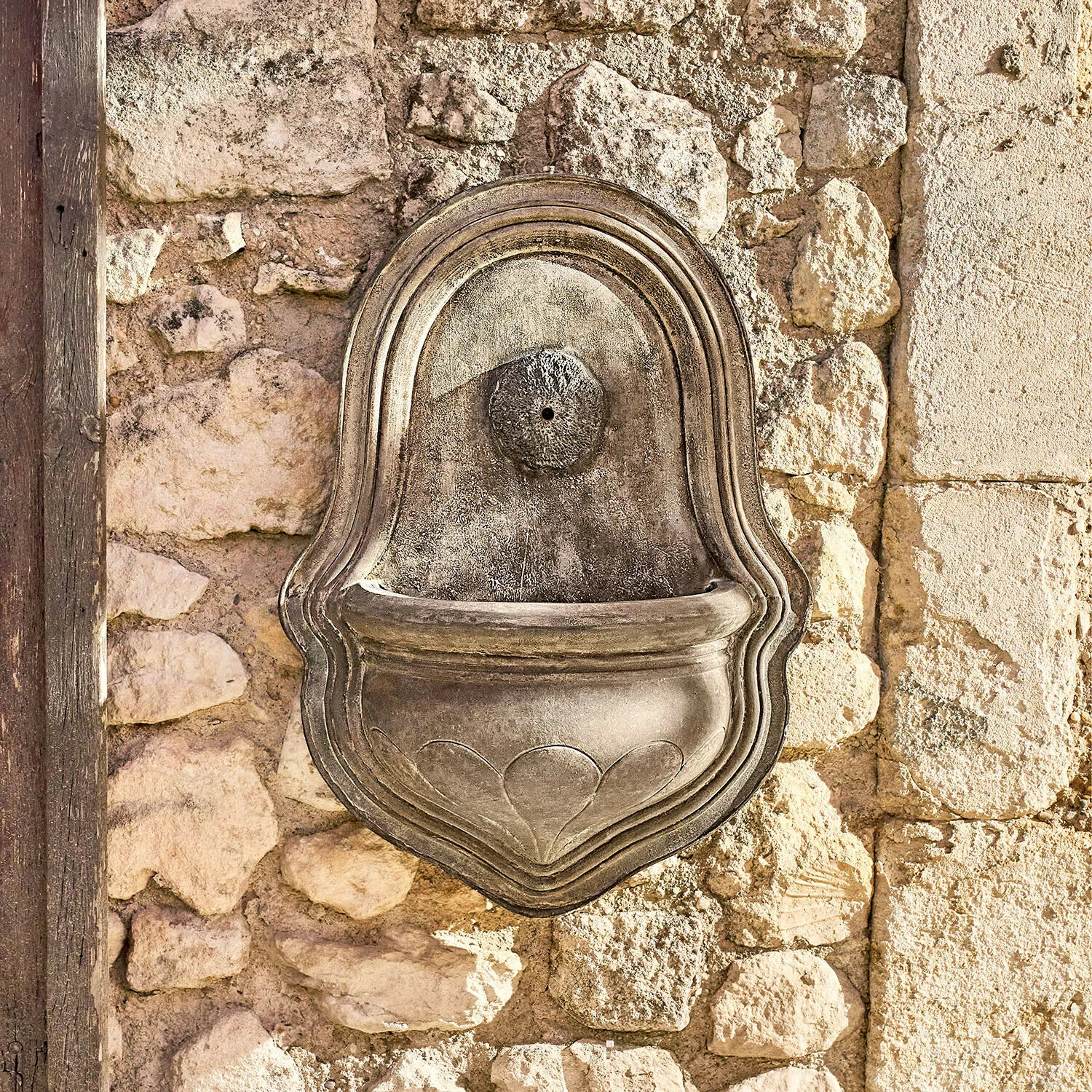 Wandbrunnen Veliras Wandbrunnen Veliras