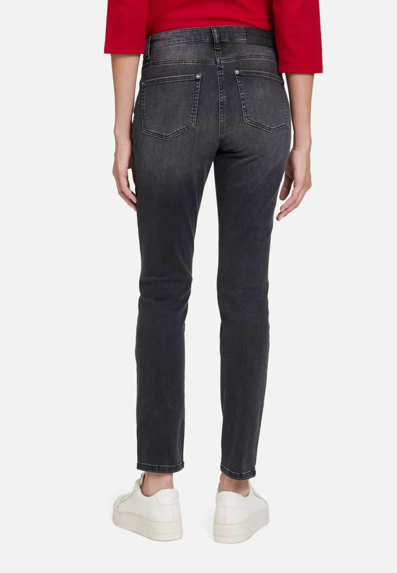 Basic-Jeans mit Waschung Basic-Jeans mit Waschung