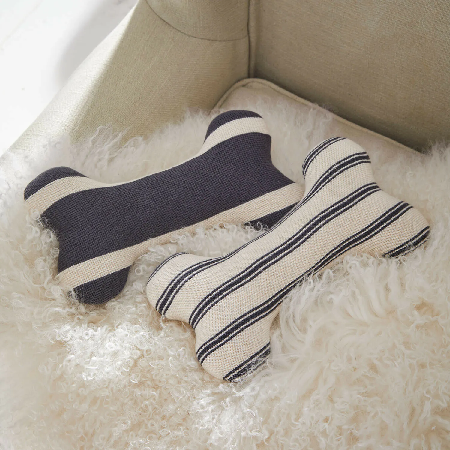 Spielzeug für Haustiere 2er Set Snuffa Spielzeug für Haustiere 2er Set Snuffa