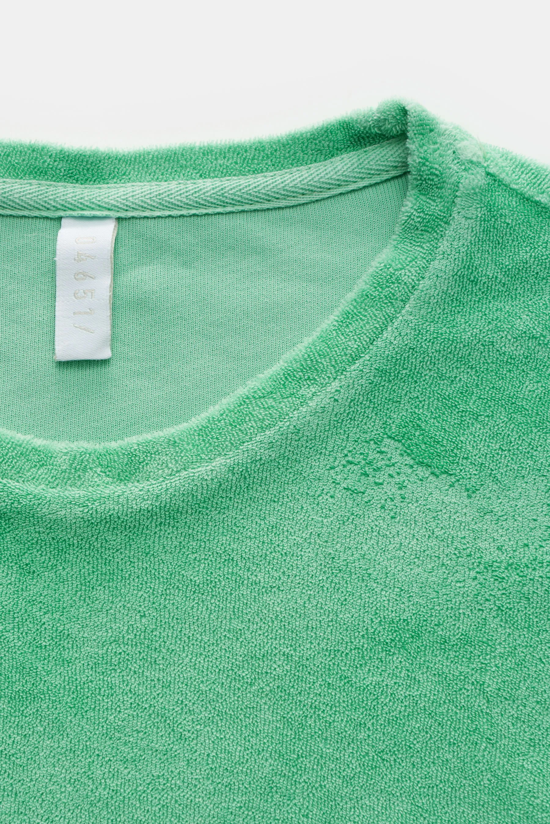 04651/ A trip in a bag - Herren - Frottee Rundhals-T-Shirt 'Terry Tee' hellgrün – Bild 2