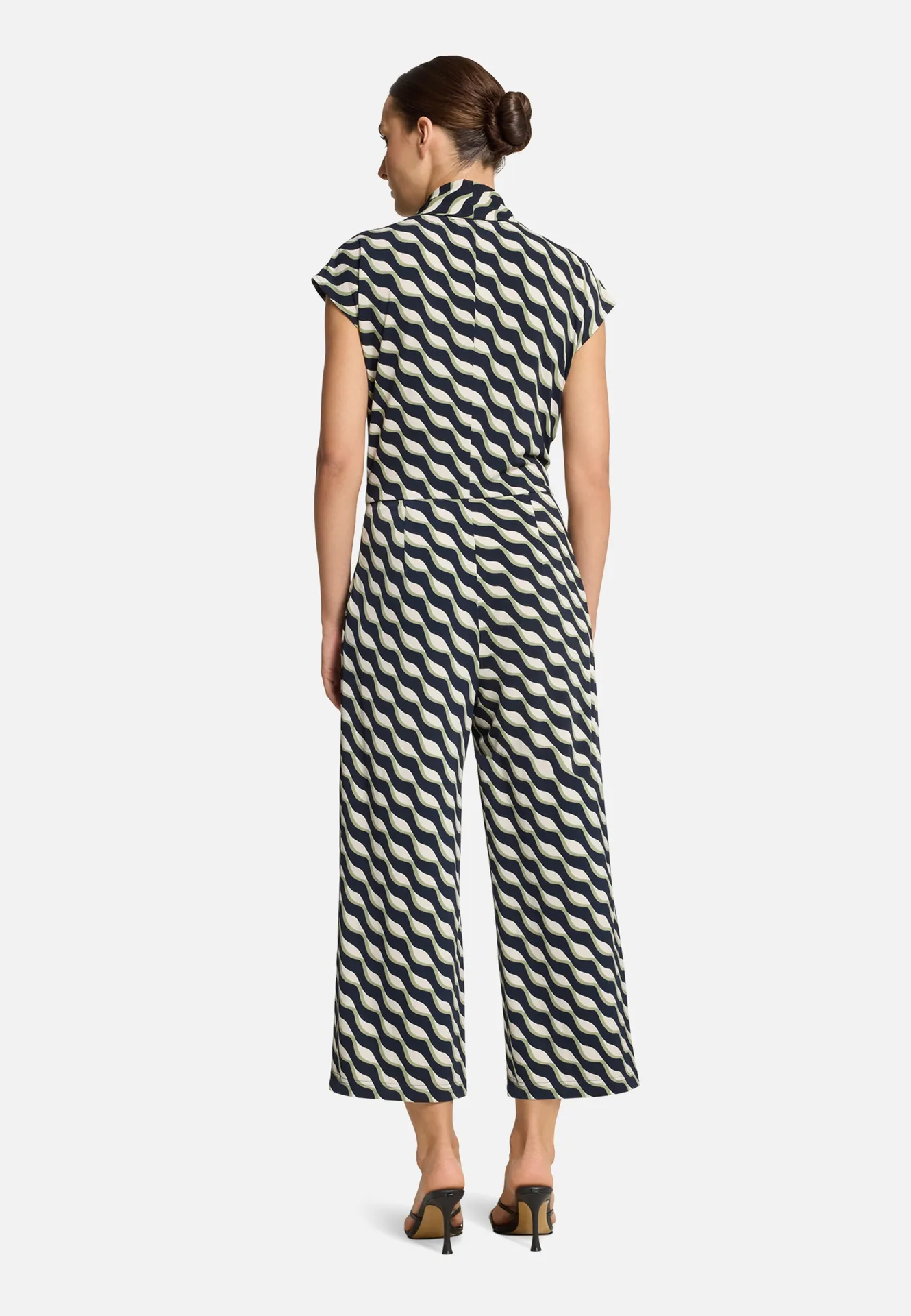 Jumpsuit mit Eingrifftaschen Jumpsuit mit Eingrifftaschen
