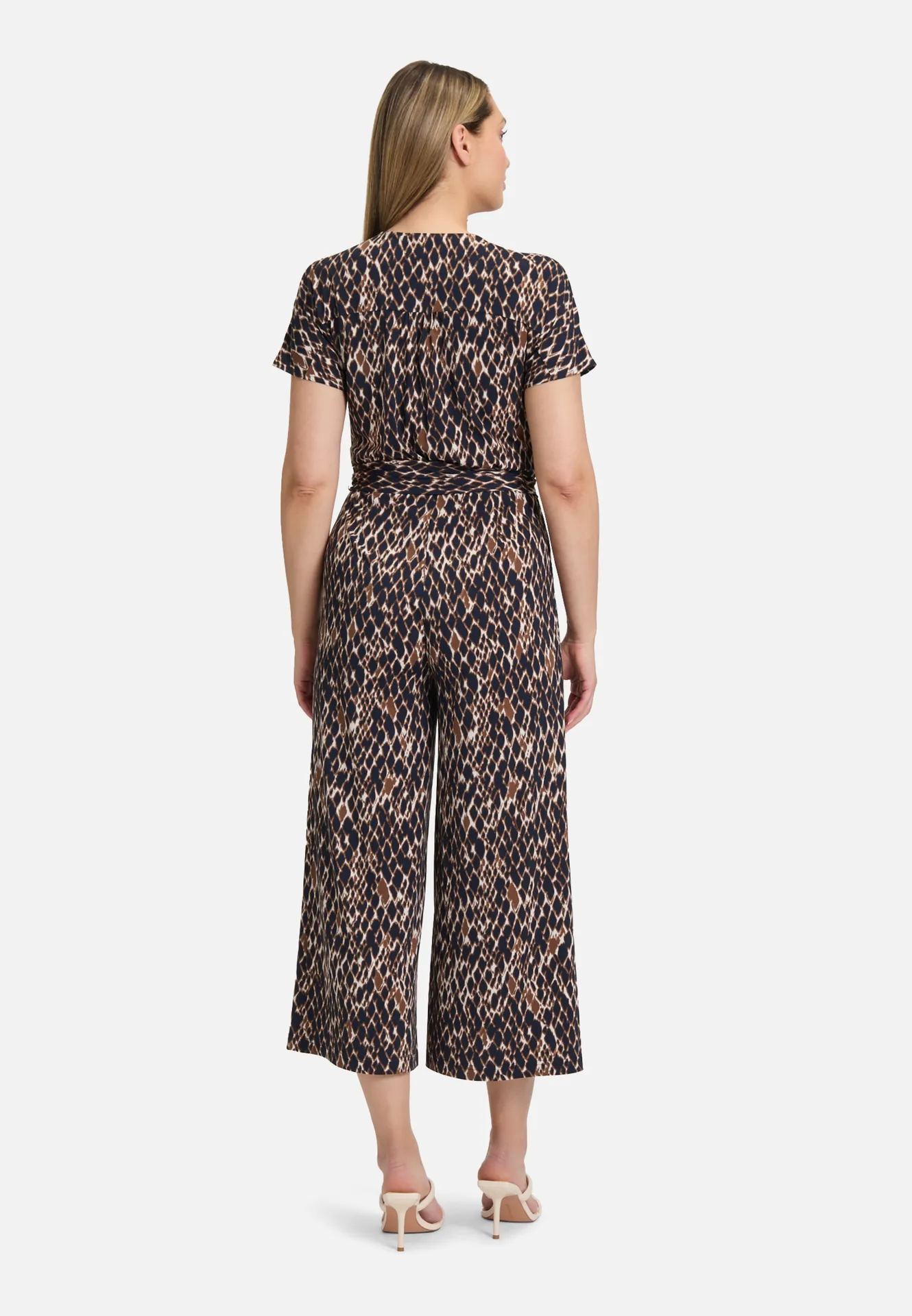 Jumpsuit mit Eingrifftaschen Jumpsuit mit Eingrifftaschen