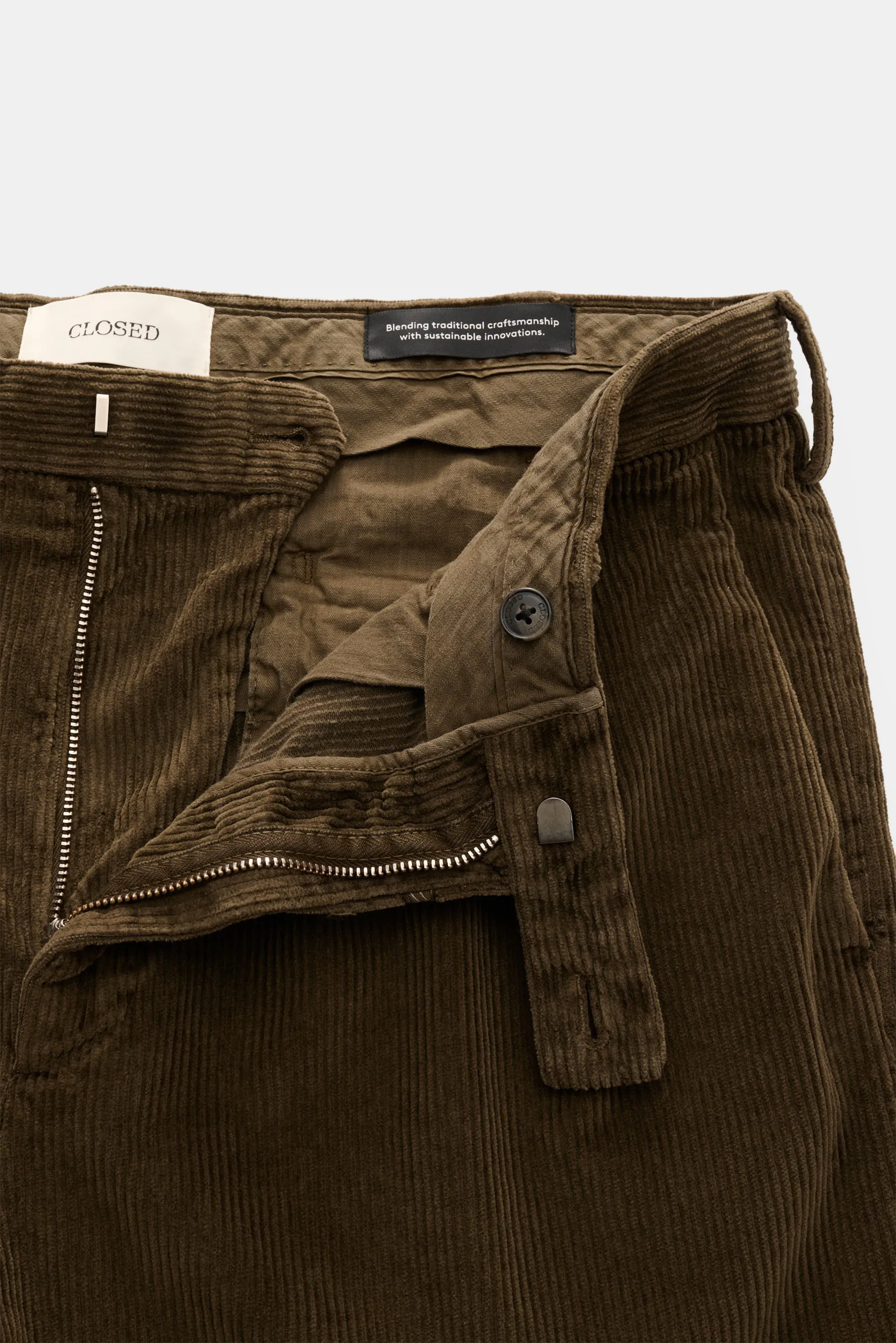 Closed - Herren - Cordhose 'Bergen Tapered' khaki – Bild 4