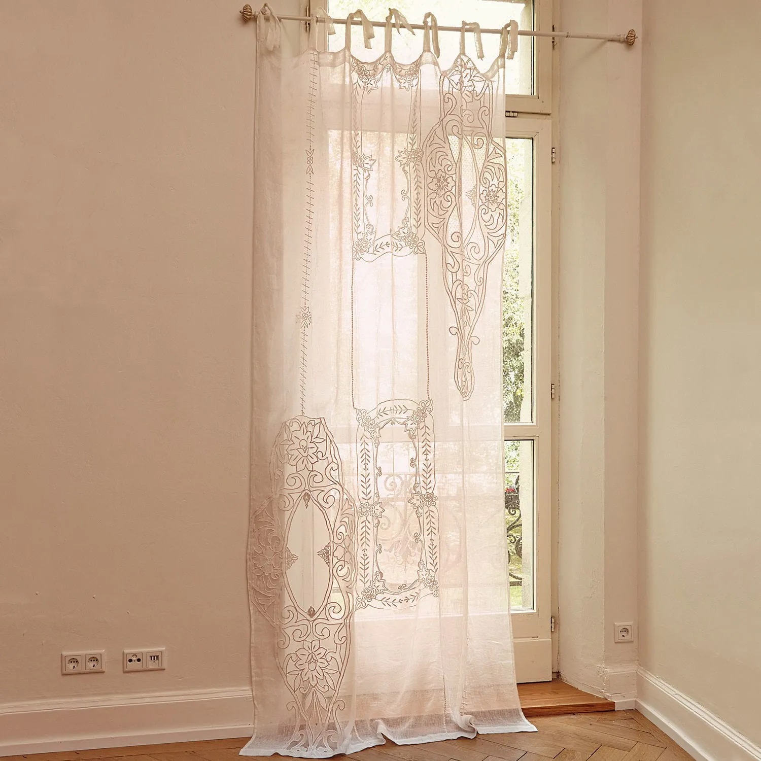 Gardine Plénise – Bild 2