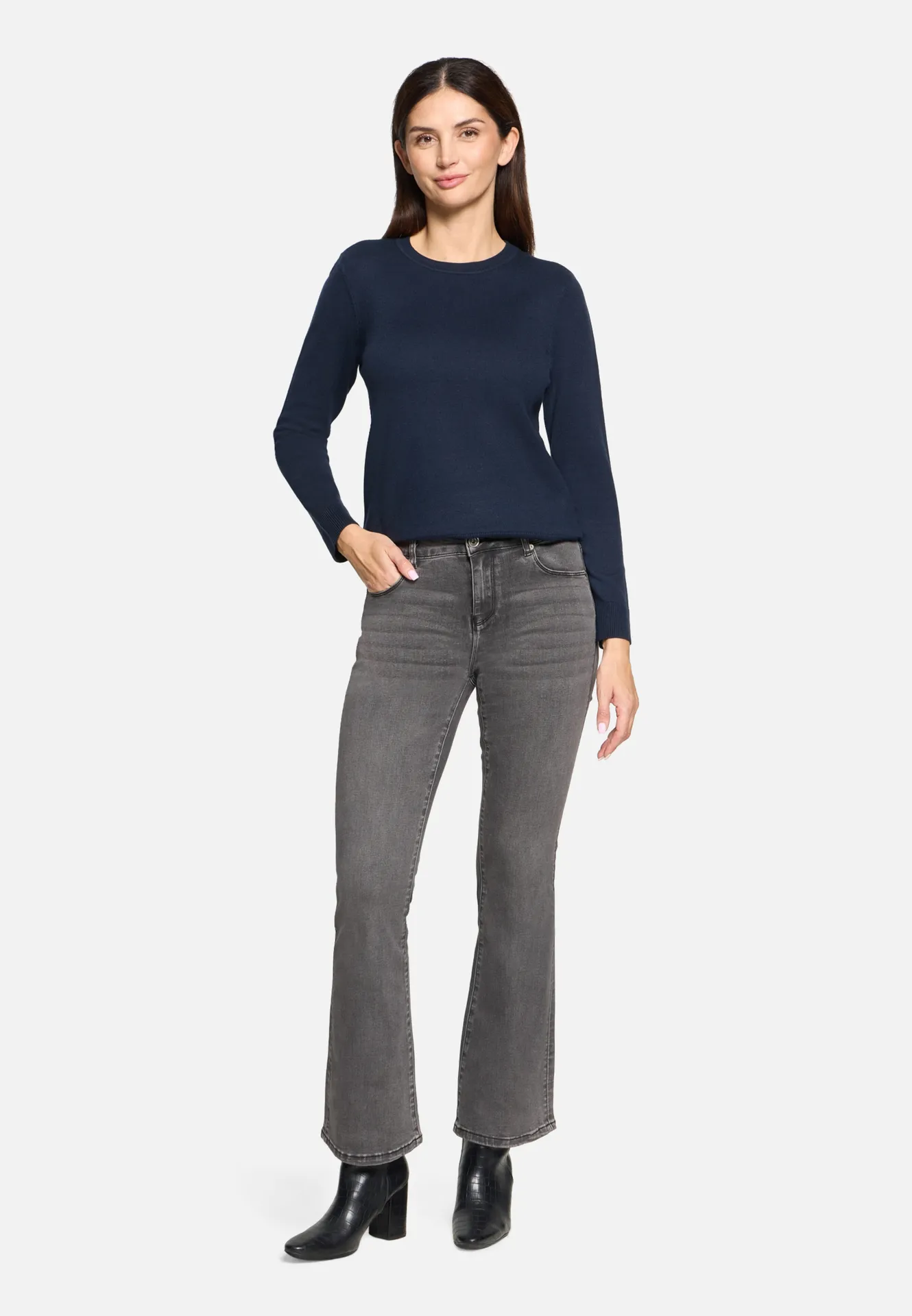 Basic-Strickpullover mit Rundhalsausschnitt – Bild 2