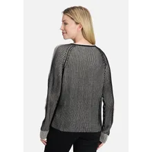 Grobstrick-Pullover mit Rippenstruktur Grobstrick-Pullover mit Rippenstruktur