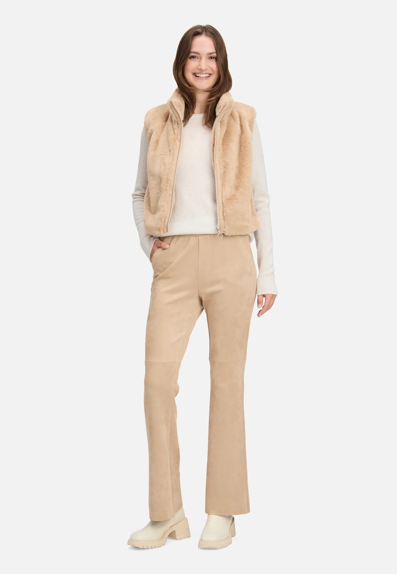 Plüschweste mit Reißverschluss – Bild 2