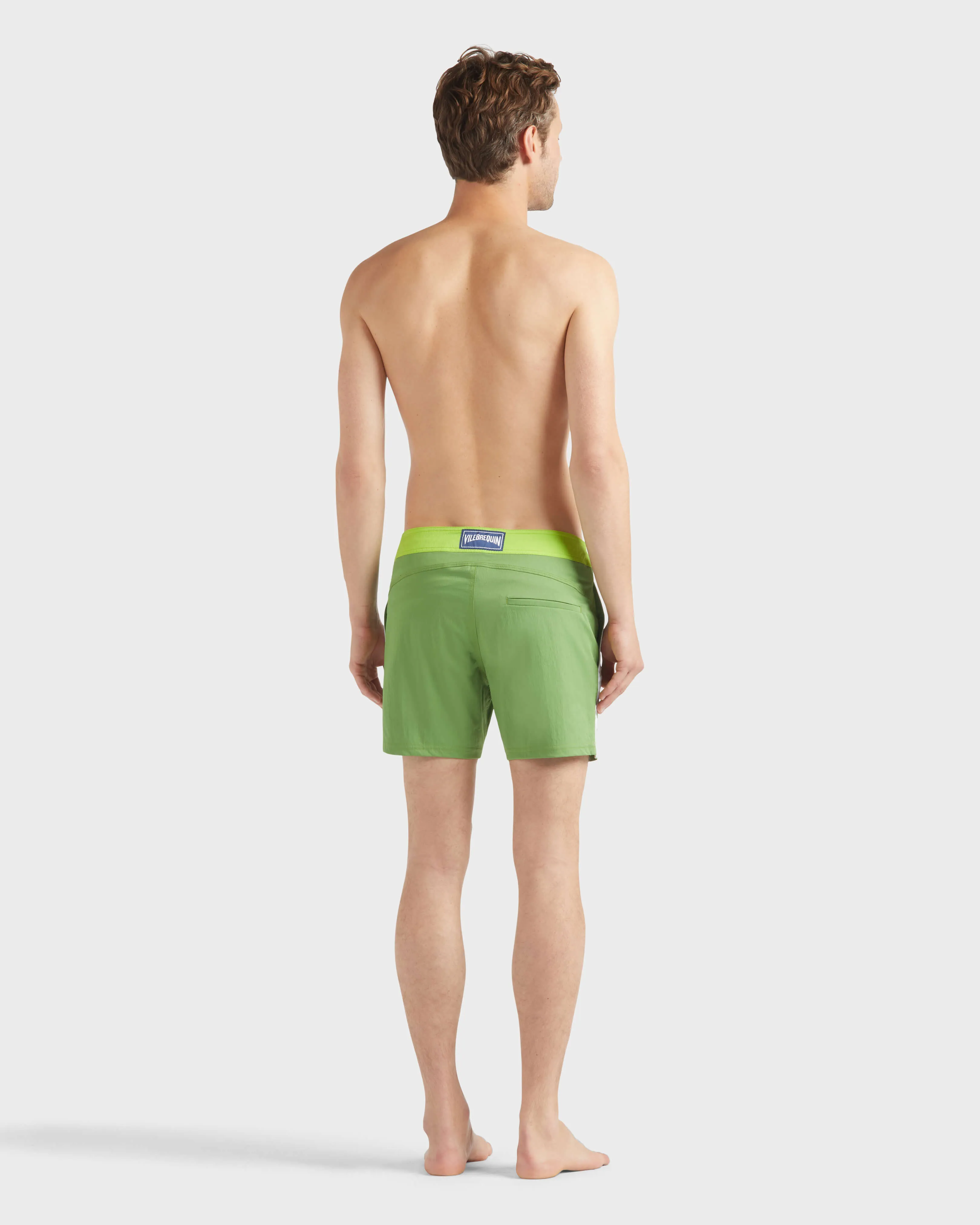 Vilebrequin - Color Block Stretch-badeshorts Mit Flachem Bund Für Herren - Bademode - Merle - Grün - Größe XXL – Bild 4
