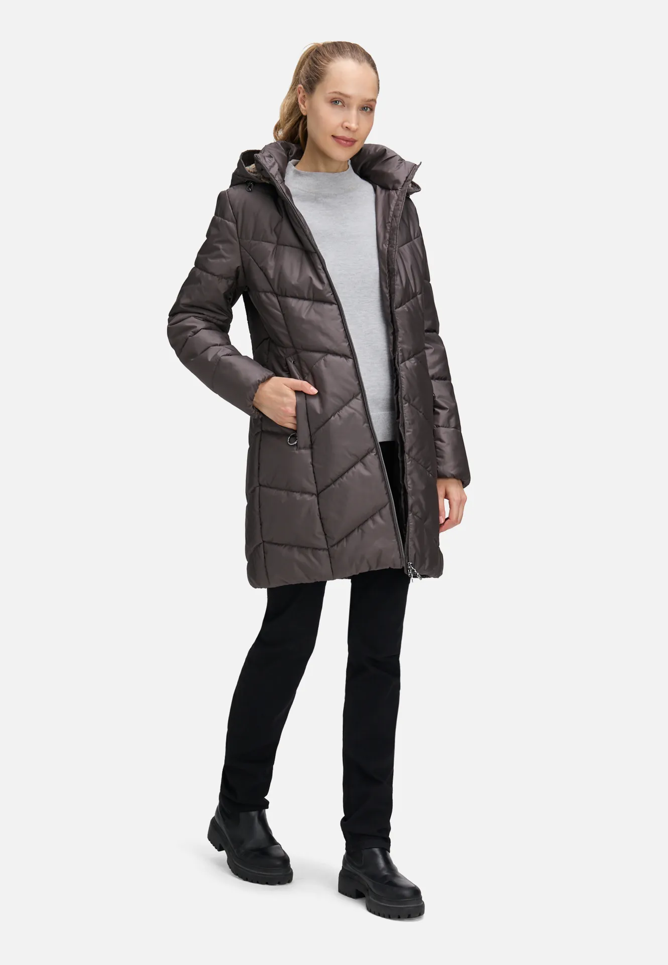 Outdoorjacke mit abnehmbarer Kapuze – Bild 2