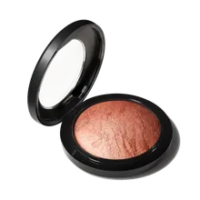 Mac Cosmetics - Mineralize Skinfinish - Cheeky Bronze Mac Cosmetics - Mineralize Skinfinish - Cheeky Bronze
