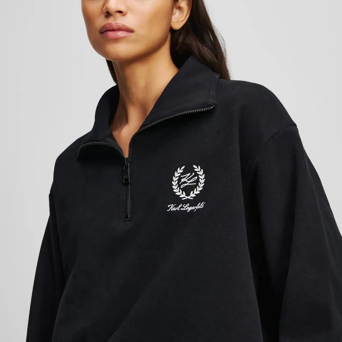 Karl Lagerfeld - HOTEL KARL LOUNGEWEAR SWEATSHIRT MIT HALBLANGEM RE - Größe M - schwarz – Bild 3