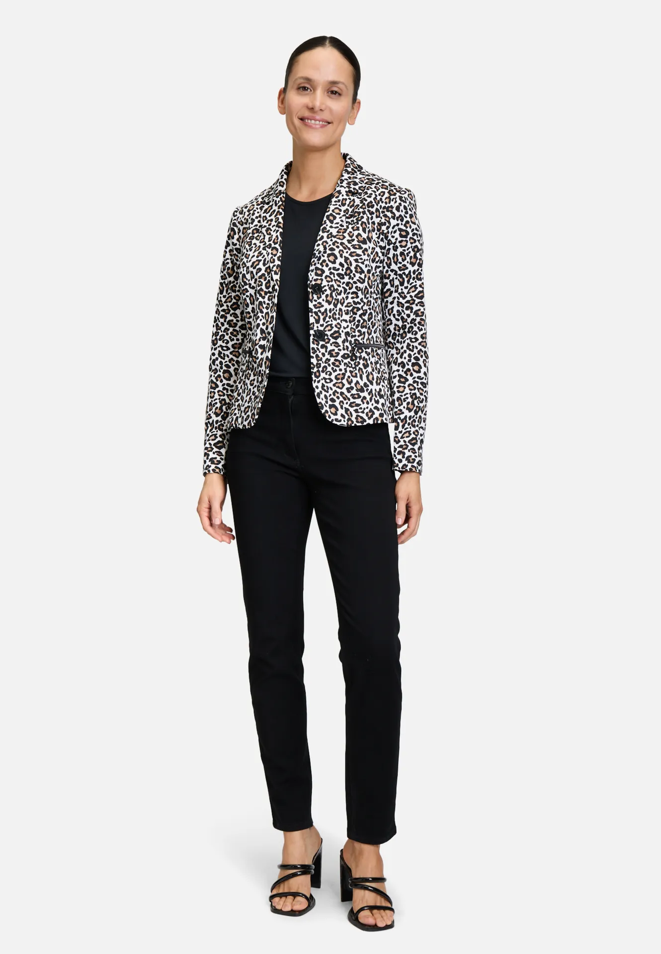 Kurzblazer mit Animalprint – Bild 2