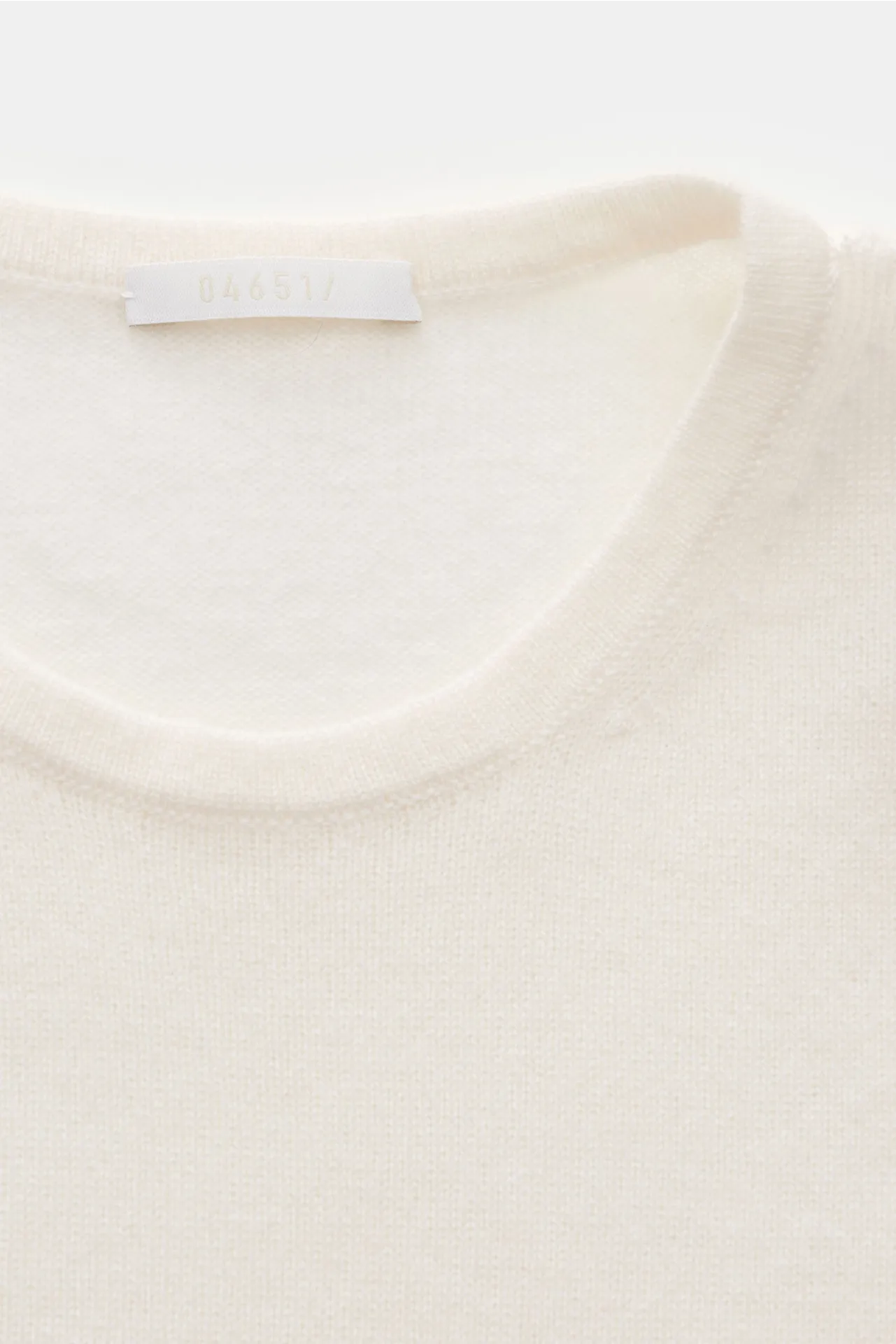 04651/ A trip in a bag - Herren - Cashmere Pullover 'The Pocket Crew' creme – Bild 2