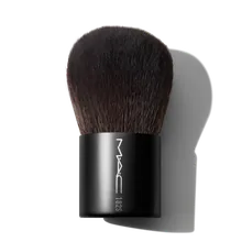 MAC Cosmetics 182 Synthetic Buffer Brush MAC Cosmetics 182 Synthetic Buffer Brush