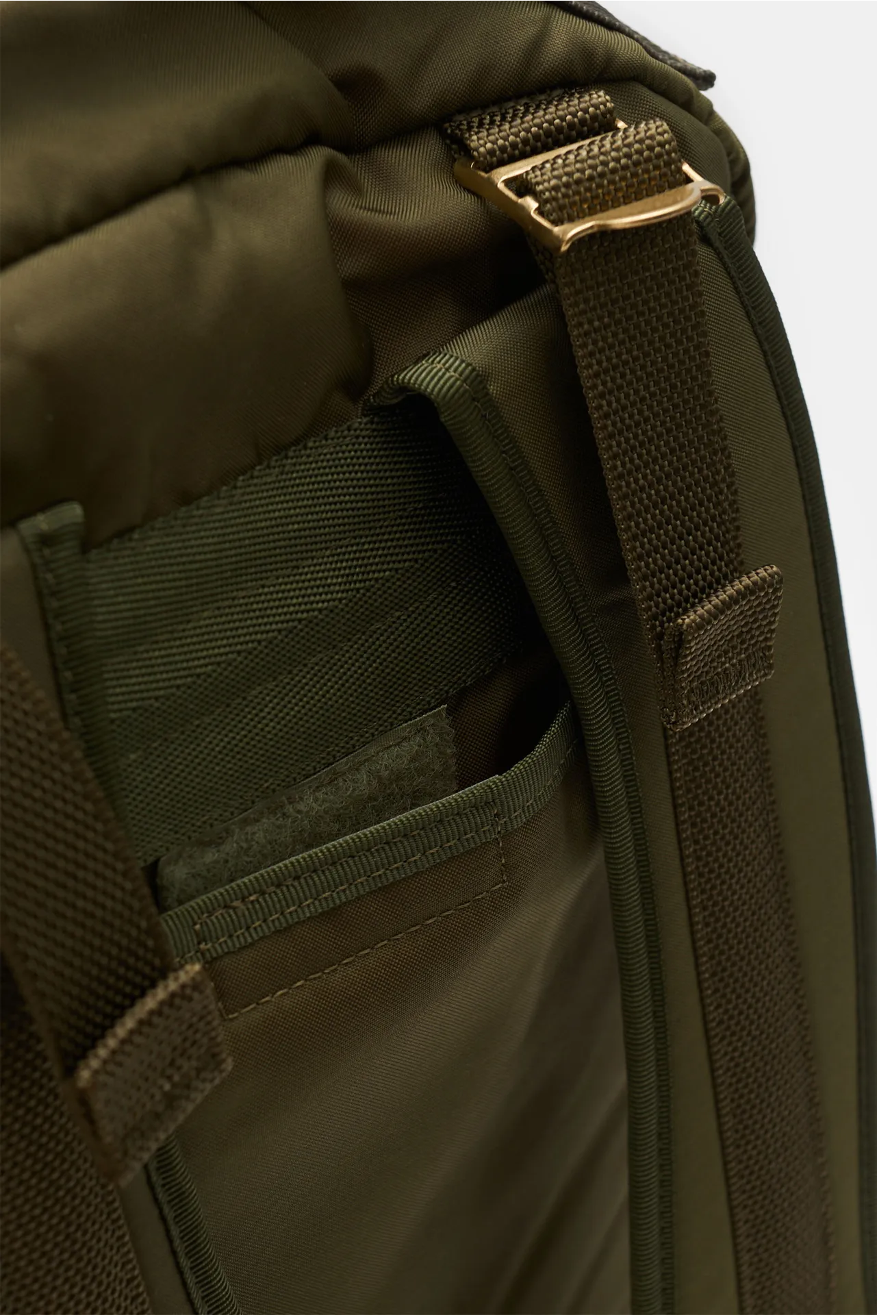 Porter-Yoshida & Co. - Herren - Rucksack 'Force Daypack' oliv – Bild 3