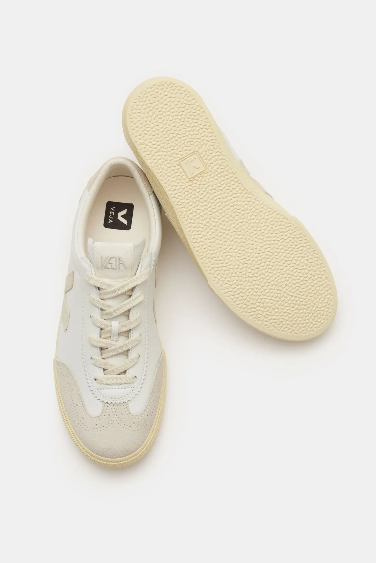 Veja - Herren - Sneaker 'Volley O.T. Leather' weiß/beige – Bild 2