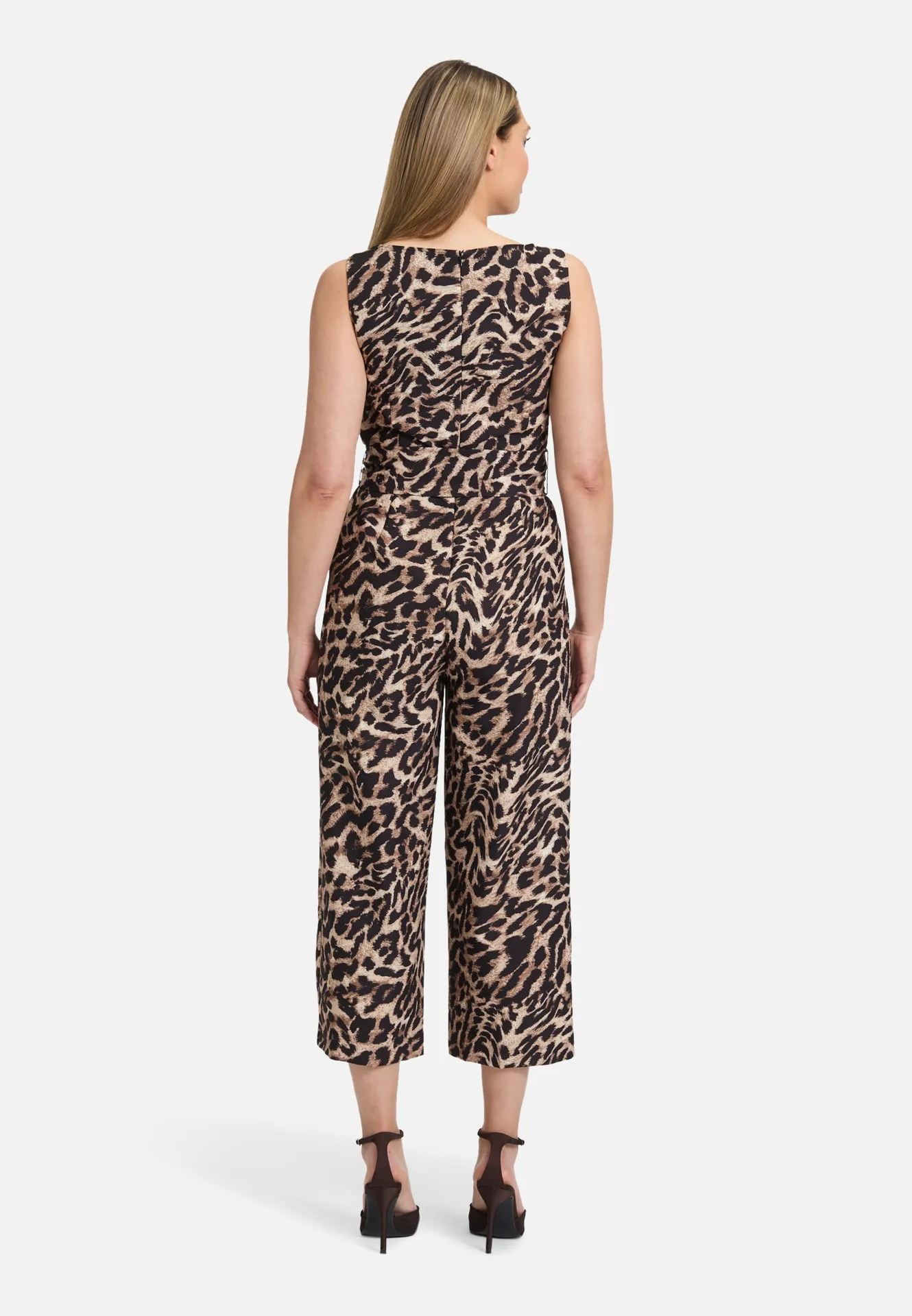 Jumpsuit mit Eingrifftaschen Jumpsuit mit Eingrifftaschen