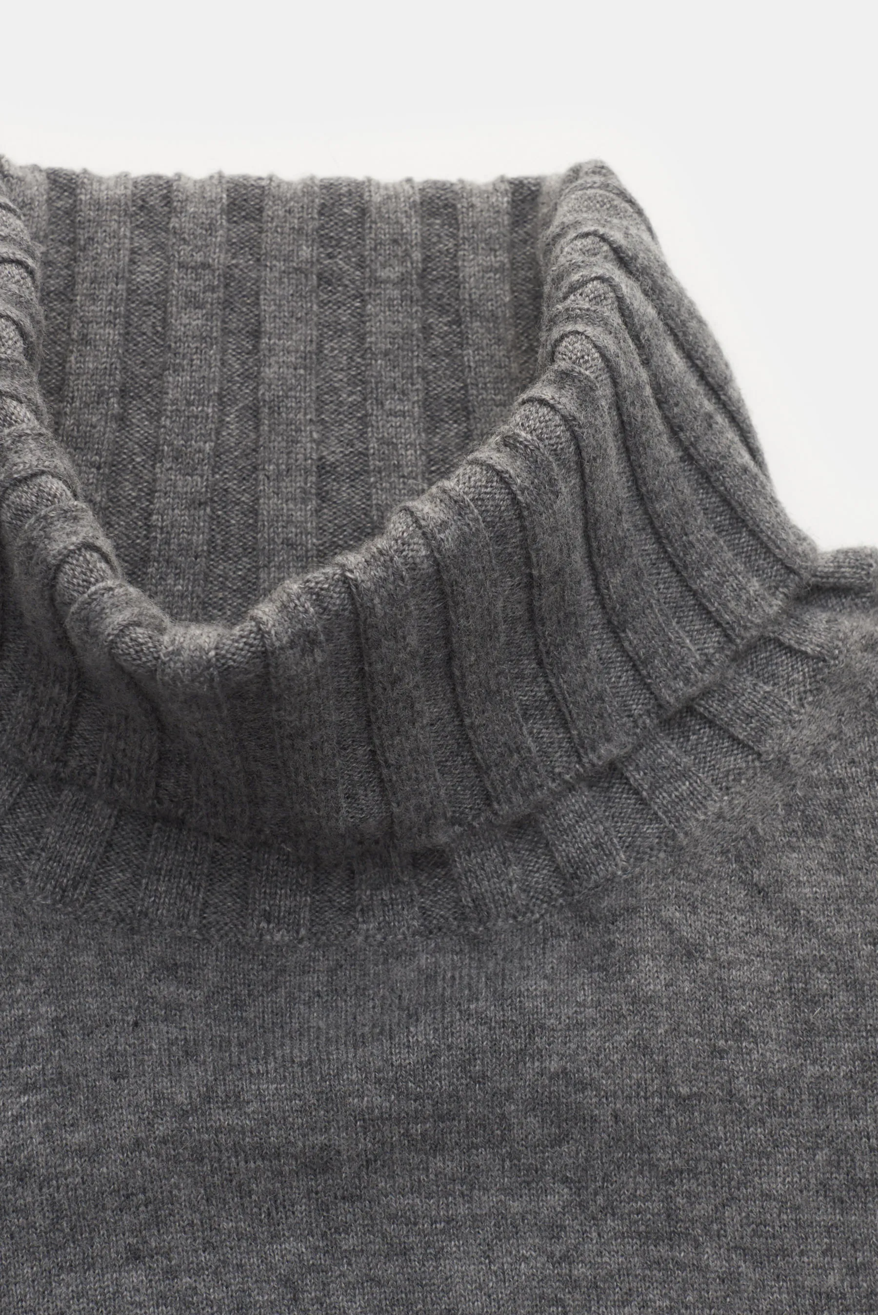 Lamano Artisans - Herren - Cashmere Rollkragenpullover grau – Bild 2