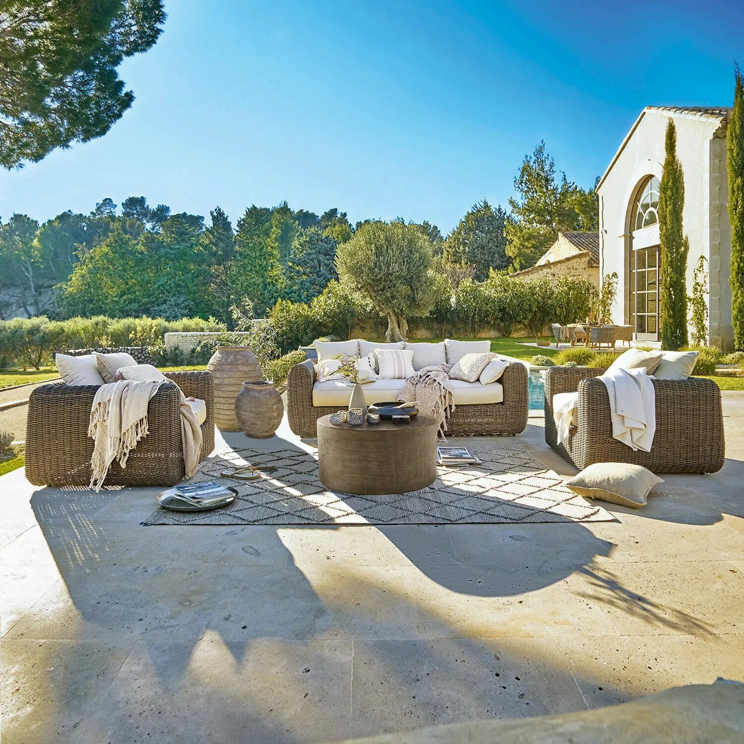 Sitzgruppe Bogdanne – Bild 2