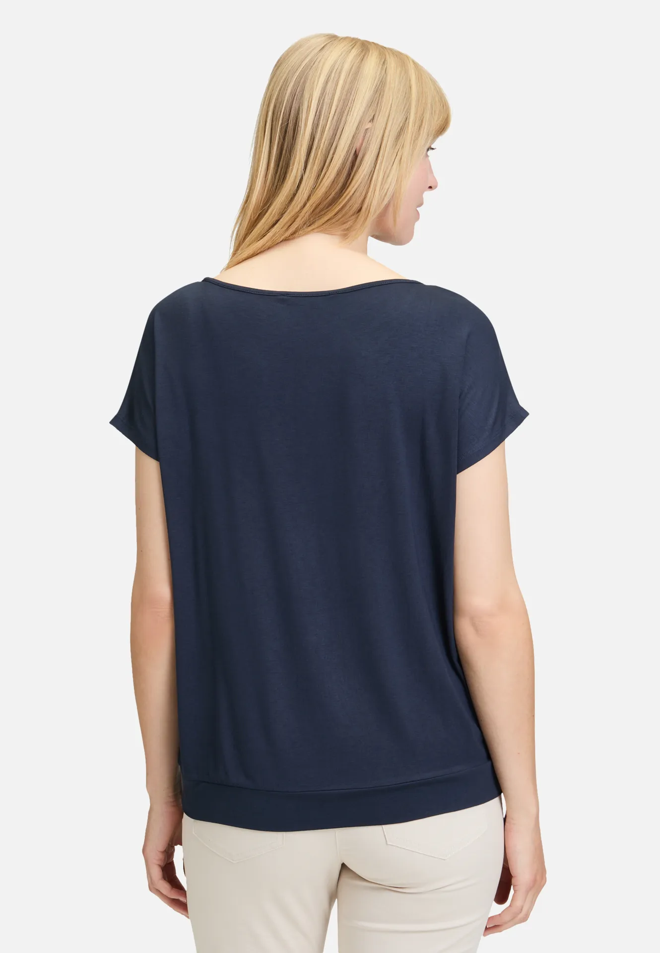 Basic Shirt mit Schleifenknoten Basic Shirt mit Schleifenknoten