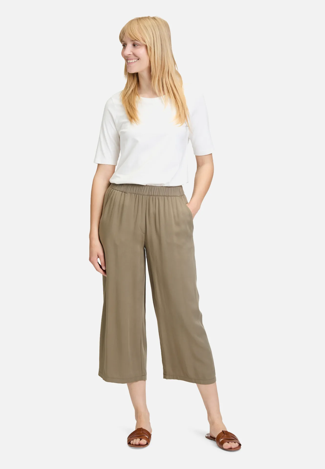 Schlupfhose mit Eingrifftaschen – Bild 2