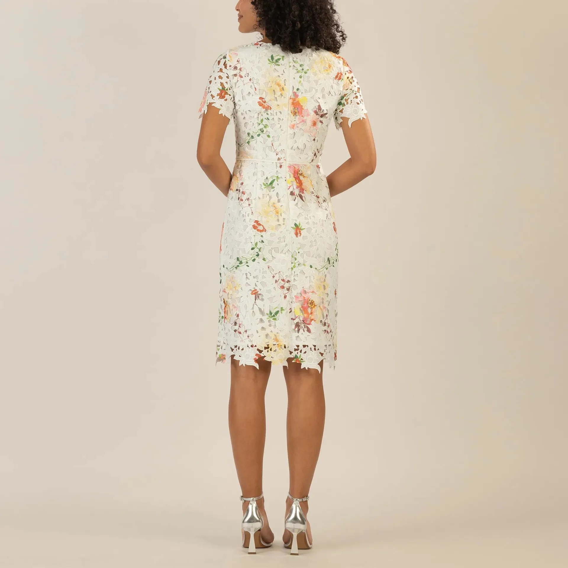 Apart - Spitzenkleid - Größe 36 - bunt – Bild 2