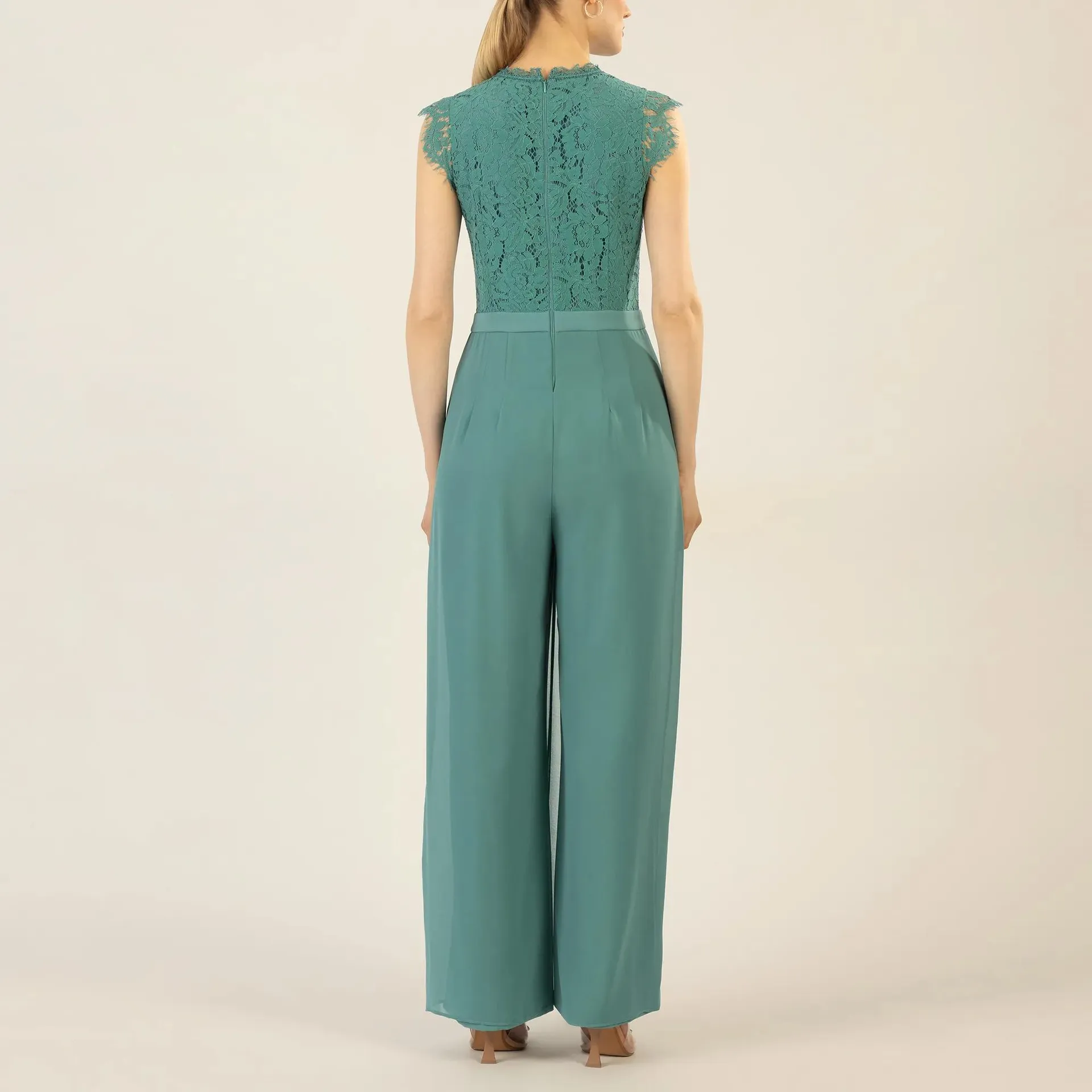 Apart - Overall mit Spitzenoberteil - Größe 40 - grün – Bild 2