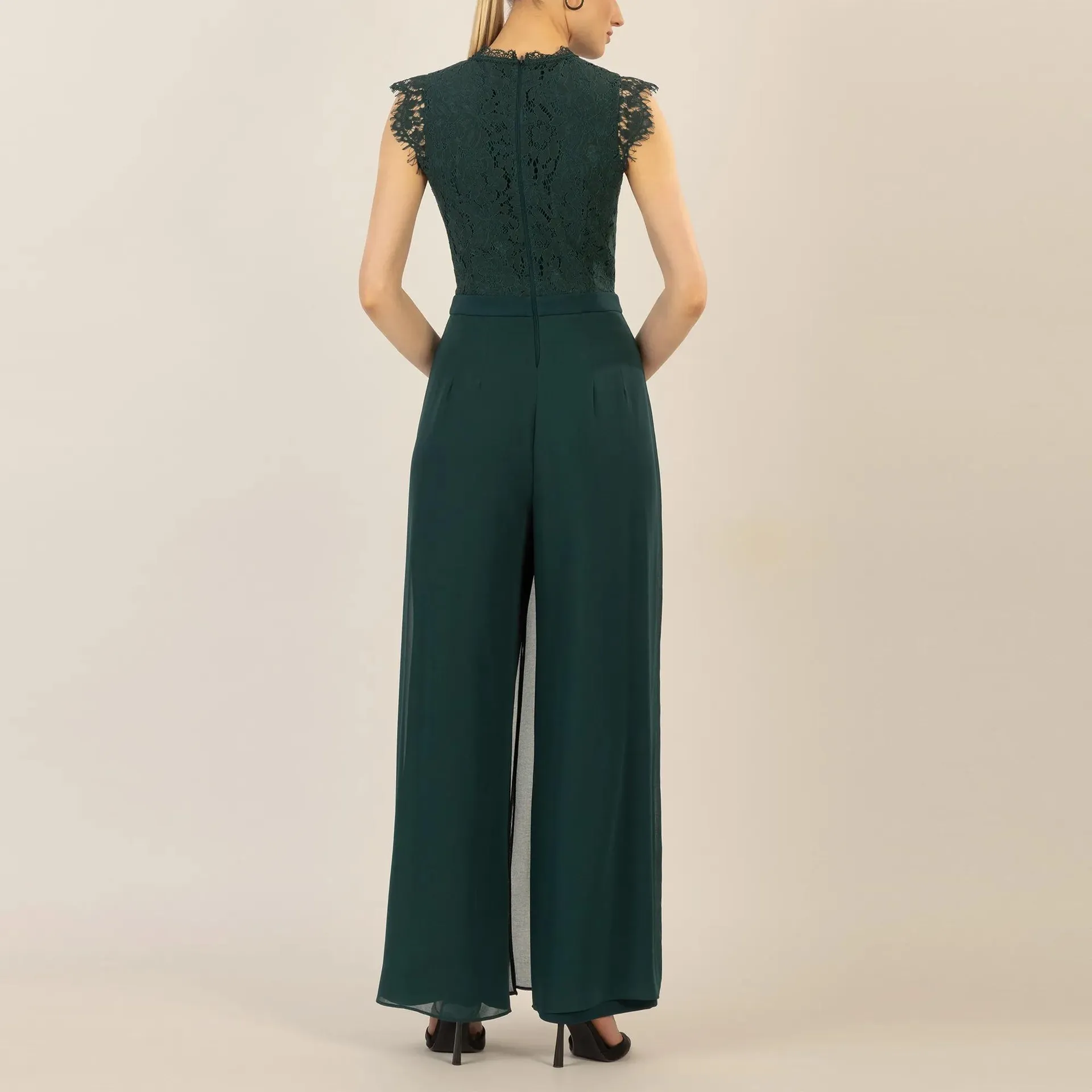 Apart - Overall mit Spitzenoberteil - Größe 34 - grün – Bild 2