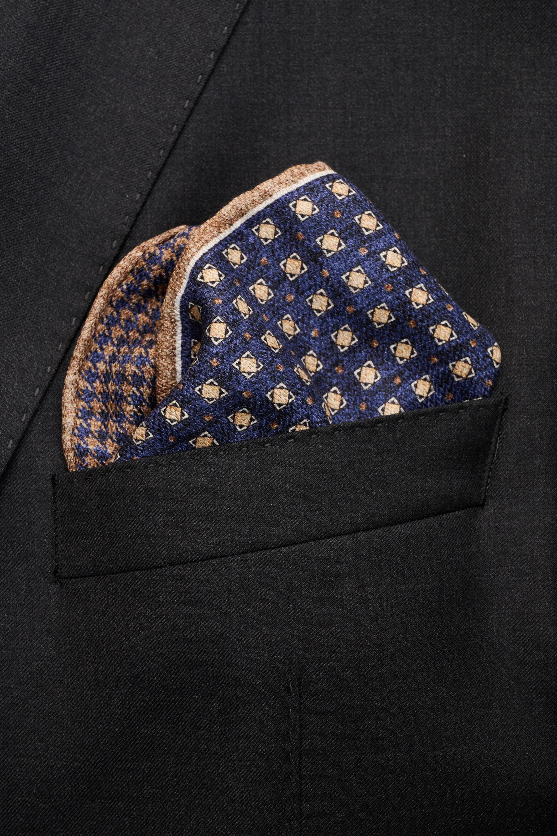 Rosi Collection - Herren - Einstecktuch 'Easy' dunkelblau/hellbraun/weiß gemustert – Bild 4