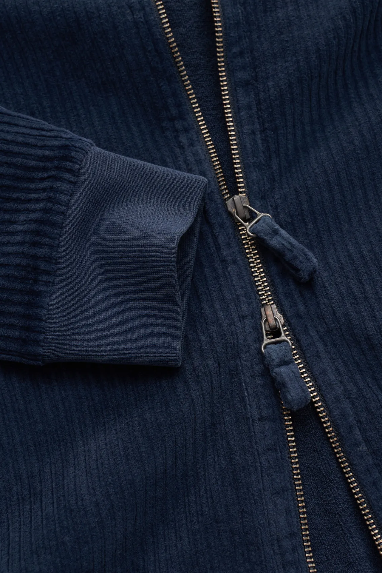 04651/ A trip in a bag - Herren - Cordblouson 'Cord Bomber' navy – Bild 4
