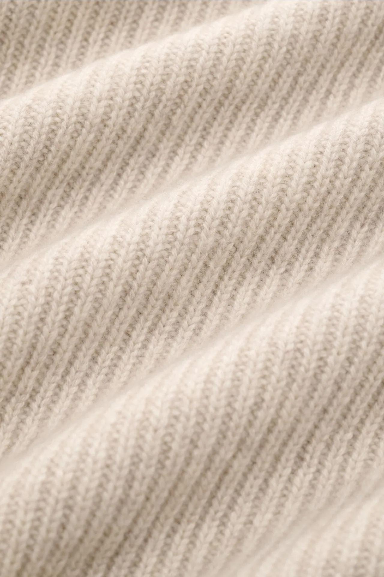 Lisa Yang - Herren - Cashmere Rundhalspullover 'William' sand – Bild 5