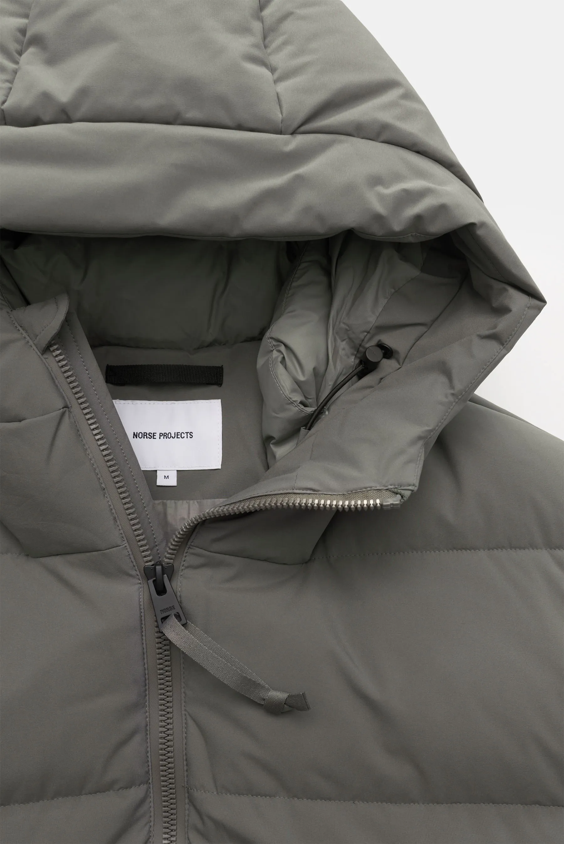 Norse Projects - Herren - Daunenjacke 'Asger' graugrün – Bild 3