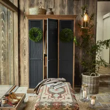 Schrank Hillcroft Schrank Hillcroft