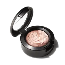 Mac Cosmetics - Extra Dimension Eye Shadow - A Natural Flirt Mac Cosmetics - Extra Dimension Eye Shadow - A Natural Flirt
