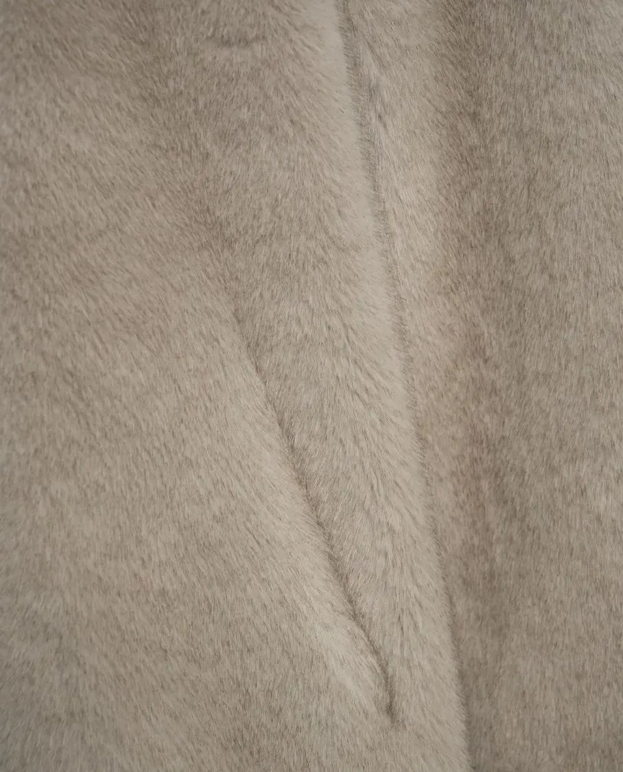 Bully - Oversized Synthetic Fur Coat With Hood - Größe 42 - grau – Bild 2