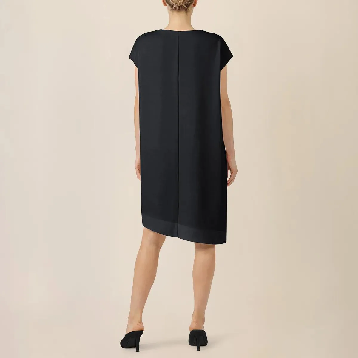 Apart - Oversized Kleid - Größe 36 - schwarz – Bild 2