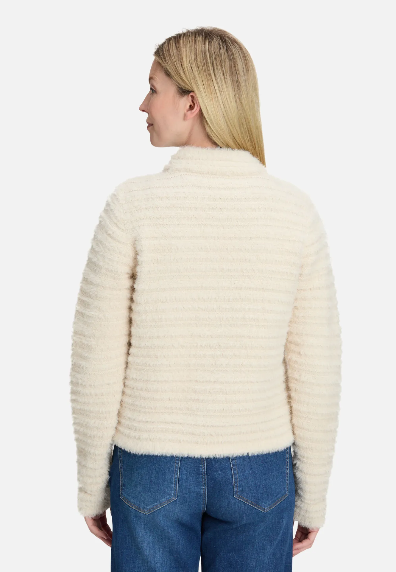 Grobstrickjacke mit Struktur Grobstrickjacke mit Struktur