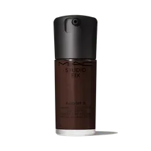 Mac Cosmetics - Studio Fix Fluid SPF 15 24HR Matte Foundation + Oil Control - NW65 Mac Cosmetics - Studio Fix Fluid SPF 15 24HR Matte Foundation + Oil Control - NW65