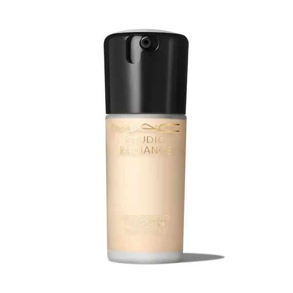 MAC Cosmetics Studio Radiance Serum-Powered™ Foundation MAC Cosmetics Studio Radiance Serum-Powered™ Foundation
