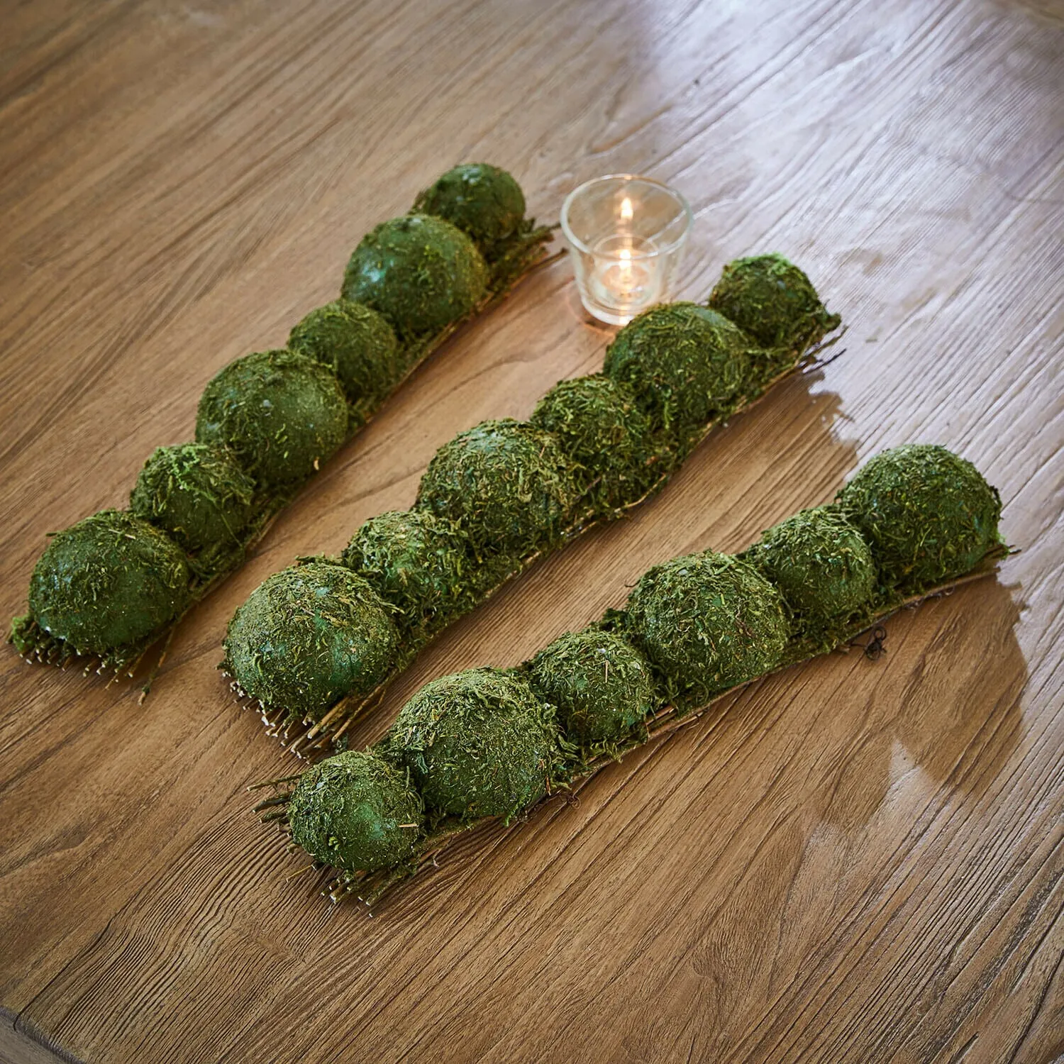 Moos-Tischdekoration Cassiola – Bild 2