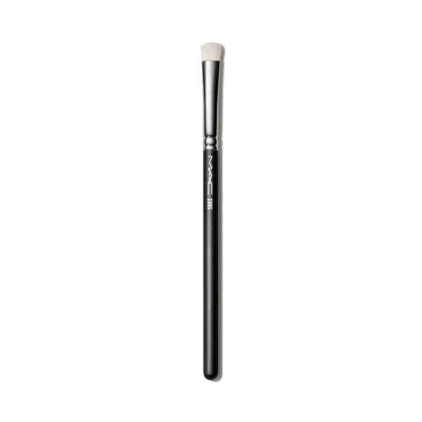 MAC Cosmetics 239 Synthetic Eye Shader Brush MAC Cosmetics 239 Synthetic Eye Shader Brush