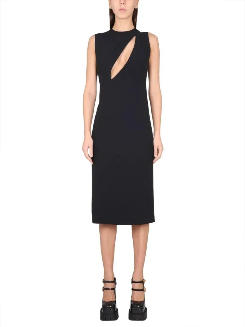 Versace - Sleeveless Midi Dress With Cutouts - Größe 42 - schwarz Versace - Sleeveless Midi Dress With Cutouts - Größe 42 - schwarz