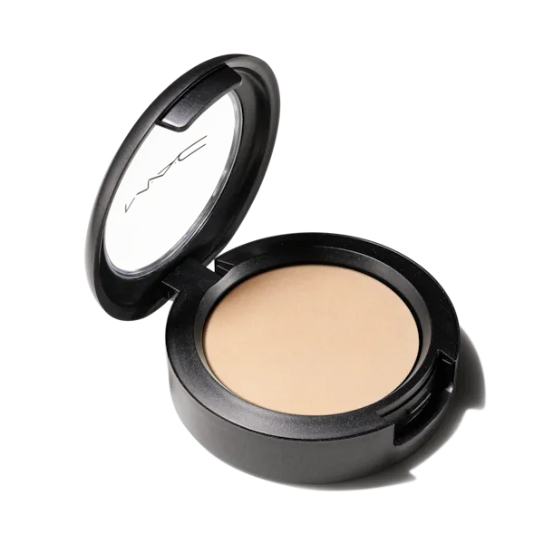 Mac Cosmetics - Cream Colour Base - Pearl Mac Cosmetics - Cream Colour Base - Pearl