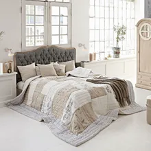 Bett Declaire Bett Declaire