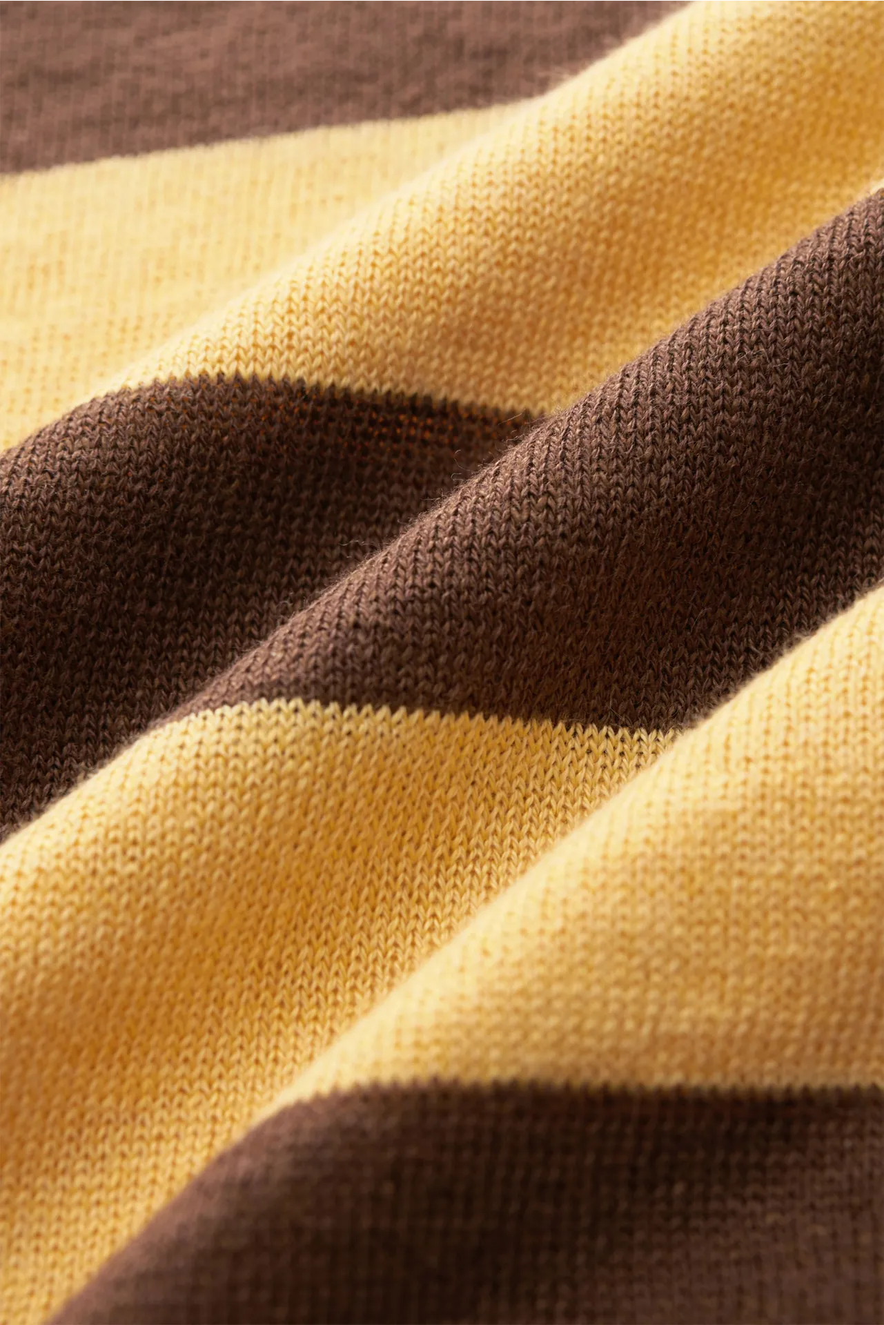 04651/ A trip in a bag - Herren - Kurzarm-Pullover 'Striped Tee' gelb/braun gestreift – Bild 5