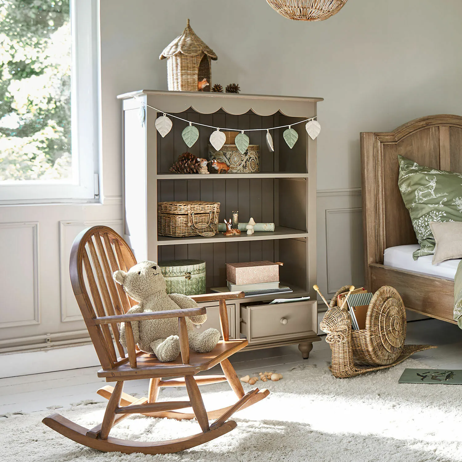 Regal Sorvanne – Bild 4