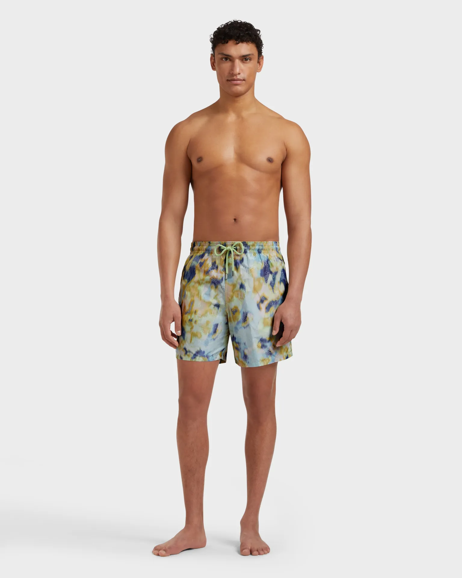 Vilebrequin - Blurred Nymphea Badeshorts Für Herren - Vilebrequin X Maison Bucol - Bademode - Moopea - Grün - Größe L – Bild 3