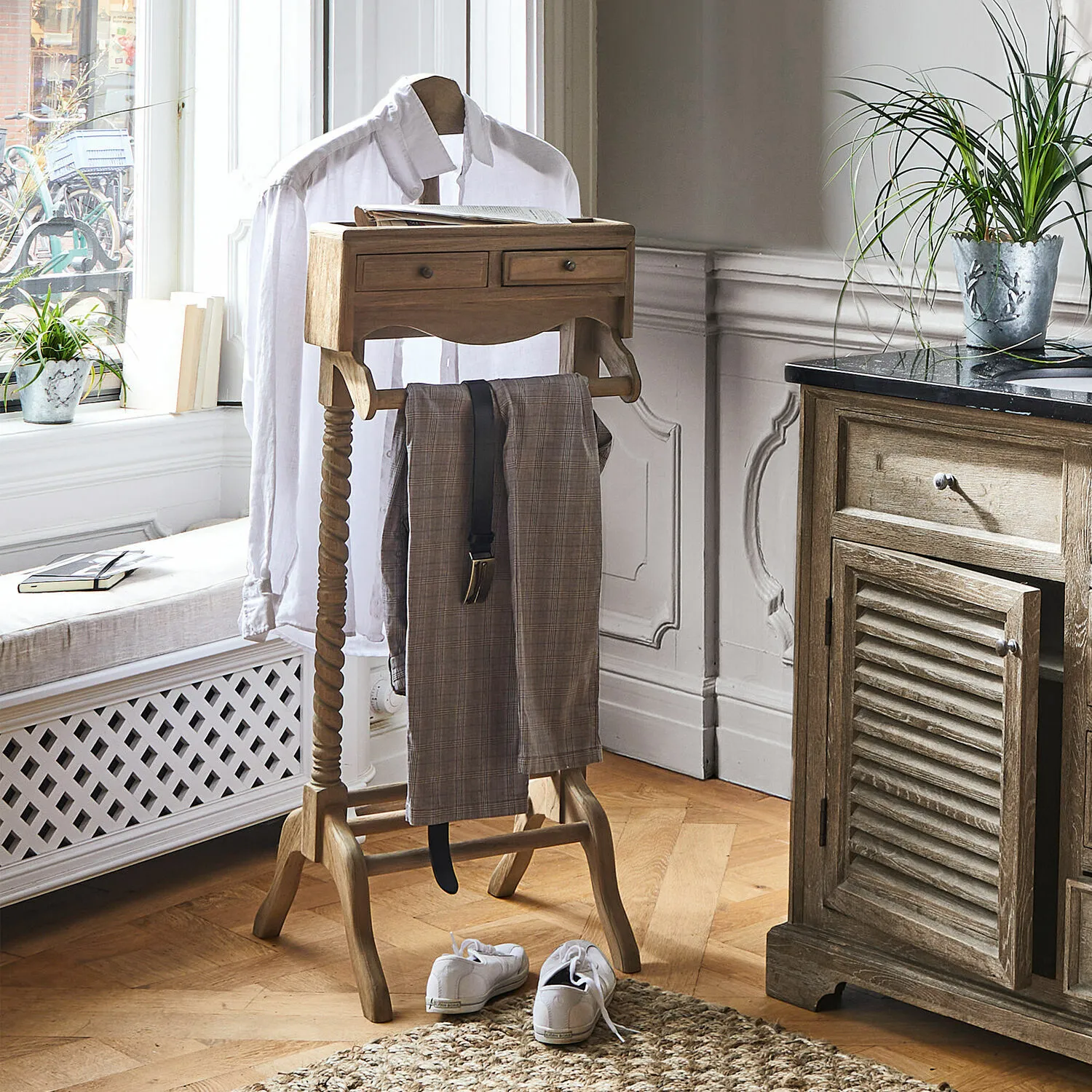 Herrendiener Doncaster – Bild 2