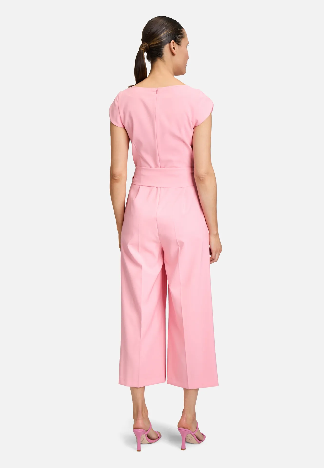 Jumpsuit mit Eingrifftaschen Jumpsuit mit Eingrifftaschen